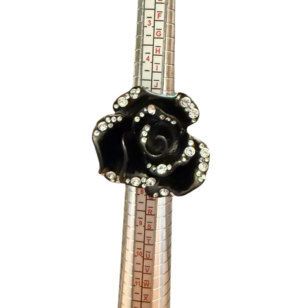 Black Adjustable Y2K Chunky Rose Ring with Rhinestones
